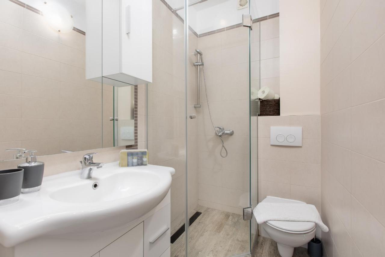And Charming Apartment In Vantacici Malinska Exterior foto